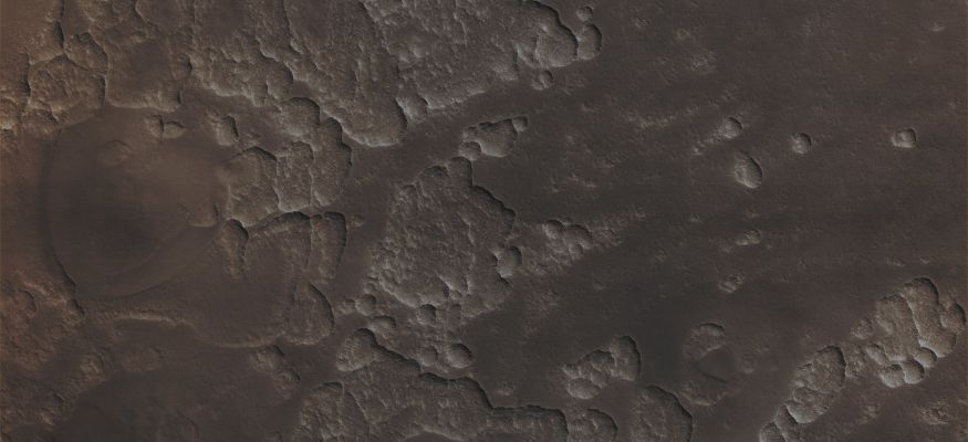 Degraded Landforms (Absolute Natural Colors; credits for the additional process. and color.: Dr Paolo C. Fienga - Lunexit Team)
Mars Local Time: 14:17 (early afternoon)
Coord. (centered): 55,3° North Lat. and 206,6° East Long.
Spacecraft altitude: 309,2 Km (such as about 193,3 miles) 
Original image scale range: 30,9 cm/pixel (with 1 x 1 binning) so objects ~ 61,2 cm across are resolved (with 2 x 2 binning)
Map projected scale: 25 cm/pixel
Map projection: EQUIRECTANGULAR
Emission Angle: 4,7° 
Phase Angle: 51,0°
Solar Incidence Angle: 54° (meaning that the Sun is about 36° above the Local Horizon)
Solar Longitude: 19,7° (Northern Spring)
Credits: NASA/JPL/University of Arizona
Additional process. and coloring: Lunar Explorer Italia
Parole chiave: Mars from orbit - Degraded Landforms