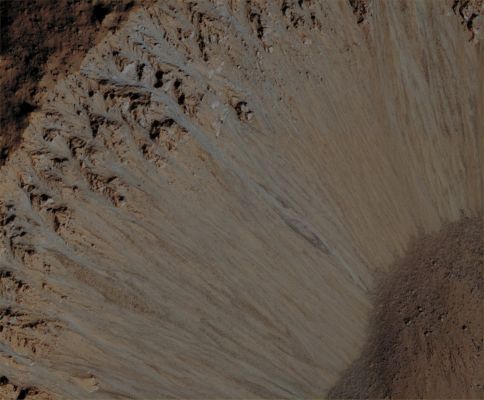 Unnamed Southern Crater with deep incised and colourful Gullies (EDM n.1 - Absolute Natural Colors; credits for the additional process. and color.: Dr Paolo C. Fienga - Lunexit Team)
Mars Local Time: 14:48 (early afternoon)
Coord. (centered): 35,0° South Lat. and 300,9° East Long.
Spacecraft altitude: 251,6 Km (such as about 157,2 miles) 
Original image scale range: 25,2 cm/pixel (with 1 x 1 binning) so objects ~ 76,0 cm across are resolved
Map projected scale: 25 cm/pixel
Map projection: EQUIRECTANGULAR
Emission Angle: 4,0° 
Sun - Mars - MRO (or "Phase") Angle: 60,2°
Solar Incidence Angle: 63° (meaning that the Sun is about 27° above the Local Horizon)
Solar Longitude: 32,5° (Northern Spring)
Credits: NASA/JPL/University of Arizona
Additional process. and coloring: Lunar Explorer Italia
Parole chiave: Mars from orbit - Craters - Unnamed Southern Crater with colorful Gullies