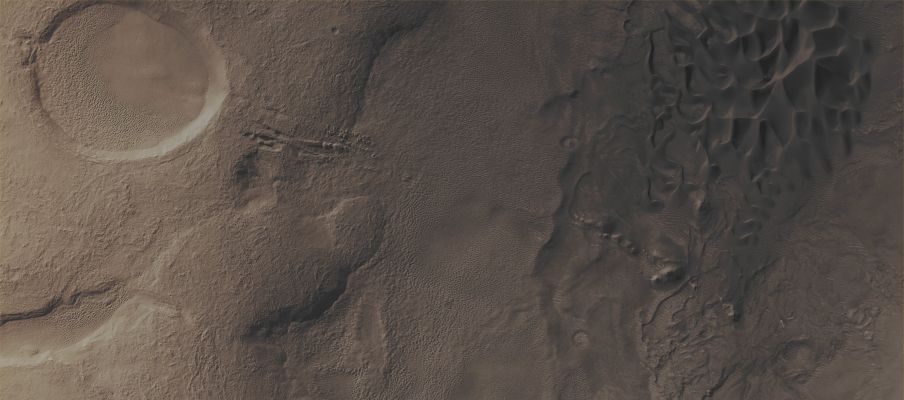 Southern Unnamed Shallow Crater and Dunefield (Absolute Natural Colors; credits for the additional process. and color.: Dr Paolo C. Fienga - Lunexit Team)
Coord. (centered): 42,4° South Lat. and 42,0° East Long.
Parole chiave: Mars from orbit - Dunefield - Southern Regions