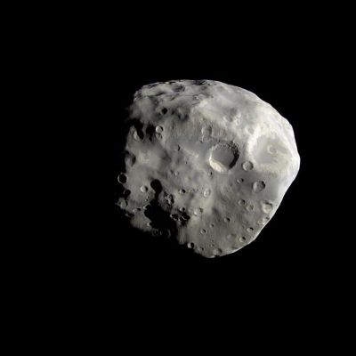 Epimetheus, from about 37.000 Km (enhanced - but natural - colors; credits: NASA)
Caption NASA:"The Cassini spacecraft's close flyby of Epimetheus in December 2007 returned detailed images of the moon's South Polar Region. 
The view shows what might be the remains of a large impact crater covering most of this face, and which could be responsible for the somewhat flattened shape of the Southern part of Epimetheus (116 Km, or about 72 miles across) seen previously at much lower resolution. 
The image also shows two terrain types: darker, smoother areas, and brighter, slightly more yellowish, fractured terrain. One interpretation of this image is that the darker material evidently moves down slopes, and probably has a lower ice content than the brighter material, which appears more like "bedrock". Nonetheless, materials in both terrains are likely to be rich in water ice. (...)".


Parole chiave: Saturn's Moons - Epimetheus