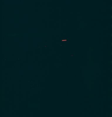 AS 13-62-8898 - Reflections?
Caption L&PI:"Small narrow Red Bar; probably part of interior of the Spacecraft".

Parole chiave: Controversial Frame