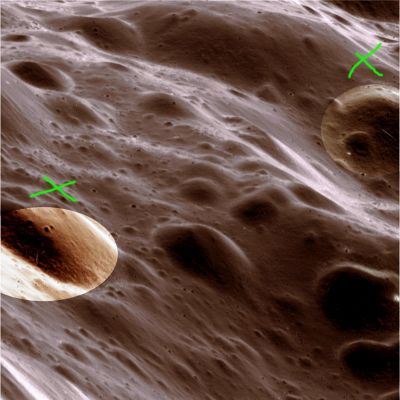 Image-Artifact or a New Tower on Japetus?
Un nuovo e bellissimo esempio di quanto sia importante avere degli Amici Lettori i quali non si limitano a "guardare", ma che "cercano": in questo frame CASSINI, infatti, il bravissimo Antonio Fedele ha individuato due dettagli sui quali ha chiesto il nostro parere. Ebbene, se il dettaglio visibile sulla Dx del frame è, a nostro avviso, la traccia di un semplice Raggio Cosmico, il dettaglio di Sx è MOLTO più intrigante!
Osservate bene: nel frame originale NASA in b/n, la carenza di contrasto e la scarsa raffinazione del frame non permettevano grandi osservazioni; ma nel frame risultante da nostro coloring ed additional processing, il Sig. Fedele ha visto qualcosa che a noi era completamente sfuggita: ha visto un qualcosa che sembra essere una sorta di "Torre". Noi, allora, abbiamo ripreso il frame originale e tentato una verifica: ebbene la "Torre" non è il prodotto del nostro additional processing: essa, infatti, era già (sia pure solo appena) visibile nel frame di partenza.

Che cos'è? E' il Secondo Monolito di Giapeto (il primo venne individuato, ci pare, dal Prof. Hoagland, qualche anno fa)?
E' una Struttura Colonnare affine alle Blair Cuspids? E' qualcosa di simile al Monolito di Phobos? O forse è una Struttura Effimera o, magari, solo un image-artifact?

A noi non sembra un image-artifact (anche se non possiamo escluderlo al 100%). Poi, per quanto attiene la natura di questo (se reale) incredibile rilievo Giapetiano, non ci sentiamo di esprimerci: abbiate pazienza, ma gli elementi che abbiamo sono davvero troppo pochi e l'immagine, in sè, non è sufficiente per risolvere i nostri dubbi. 

Un GRANDE complimento al Sig. Fedele e, per il resto, provate Voi stessi a guardare, analizzare e speculare...Se volete. Noi siamo qui, per condividere e commentare le Vostre (eventuali) scoperte!
Parole chiave: Saturn's Moons - Japetus - Controversial