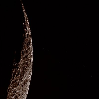 Japetus (possible natural colors - elab. Lunexit)
Caption NASA:"W00035137.jpg was taken on September 10, 2007 and received on Earth September 10, 2007. The camera was pointing toward Japetus that, at the time, was approx. 5.983 Km away, and the image was taken using the CL1 and CL2 filters. This image has not been validated or calibrated".
Parole chiave: Saturn's Moons - Japetus