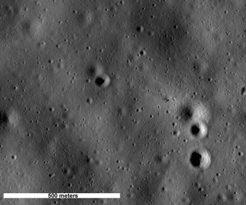 Fra Mauro: the Apollo 14 Landing Site (ctx frame)
nessun commento
Parole chiave: The Moon from orbit - Craters - Fra Mauro