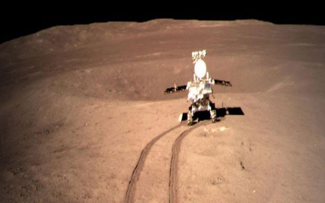 What a color!
None of the pictures taken by Chang'E-4 Chinese Lunar Lander in January 2019 have colors similar to the photos taken by Armstrong, Aldrin and the other 10 astronauts. The question is why?
Parole chiave: Moon
