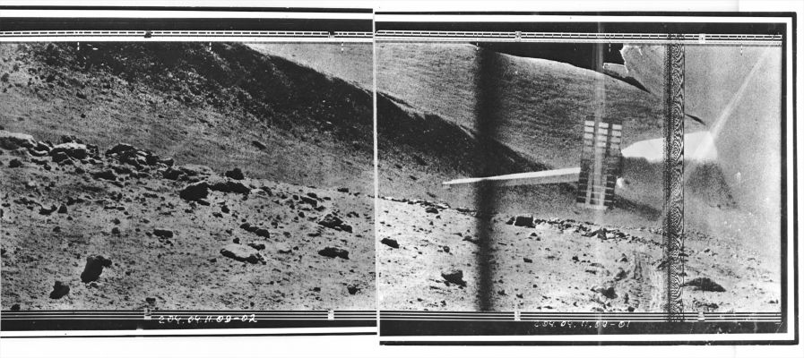 Rocks and Boulders on the edge of a (small?) Crater (2)
nessun commento
Parole chiave: Lunar Surface - Rocks and Boulders
