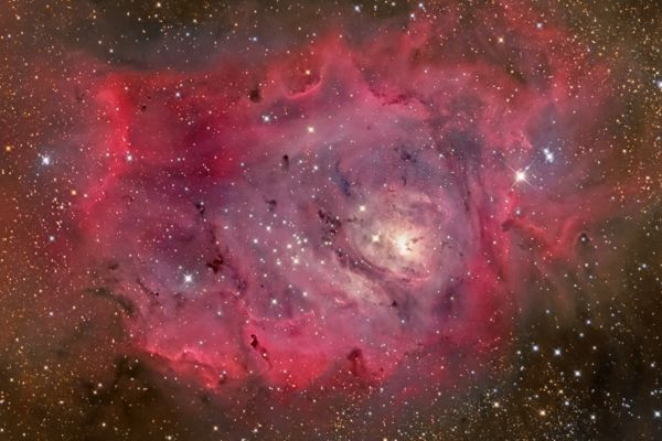 M 8 - The "Lagoon Nebula"
"...Veritas, vel mendacio, vel silentio, corrumpitur..."

(Cicerone)

"...La Verità è corrotta sia dalla menzogna, sia dal silenzio (e cioè la "non diffusione" della Verità è altresì causa della sua corruzione - intesa come rovina, dimenticanza)
Parole chiave: From Earth Images - Amatorial Images