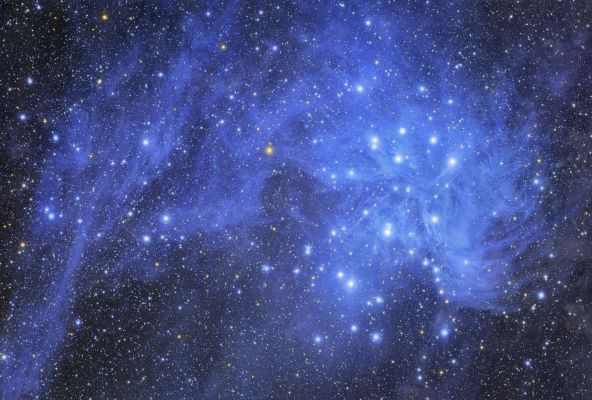 M 45 - The "Pleiades" Star-Cluster
"...Possunt, quia posse videntur..."

(Virgilio)

"...Possono perchè credono (sono convinti) di potere..."
Parole chiave: From Earth Images - Amatorial Images