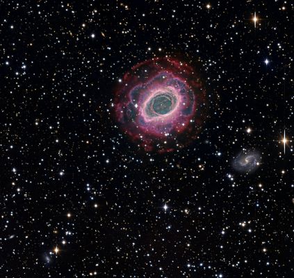 M 57 - The "Ring Nebula"
"...Turpe est ignorare quod omnibus scire convenit..."

(Aristotele)

"...E' sciocco ignorare quello che tutti sanno..." 

(trad. libera - in altre parole: chiudere gli occhi davanti alla Realtà ed alla Verità - una volta acclarate - è cosa stupida e deleteria)
Parole chiave: From Earth Pictures - Professional Pictures