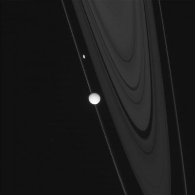 Space Encounter: Mimas and Prometheus (3)
Caption NASA:"N00121933.jpg was taken on October 20, 2008 and received on Earth October 21, 2008. 
The camera was pointing toward MIMAS that, at the time, was approx. 1.056.495 Km away.
This image was taken using the CL1 and CL2 filters and it has not been validated or calibrated." 
Parole chiave: Saturn's Moon - Mimas and Prometheus