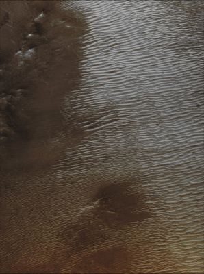 Features of Nili Fossae (Natural Colors; credits for the additional process. and color.: Dr Paolo C. Fienga - Lunexit Team)
nessun commento
Parole chiave: Mars from orbit - Nili Fossae Region