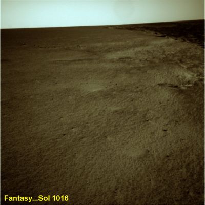 Fantasy: green-algae all over Meridiani?
Frame a colori elaborati fantasiosamente, sulla base di un suggerimento del nostro Caro Amico e Socio, Lorenzo Leone: e se fosse proprio questo lo spettacolo che vedremmo realmente, oggi, "while walking on Mars"?!?...
Parole chiave: Mars Panorama - Victoria Crater - Fantasy