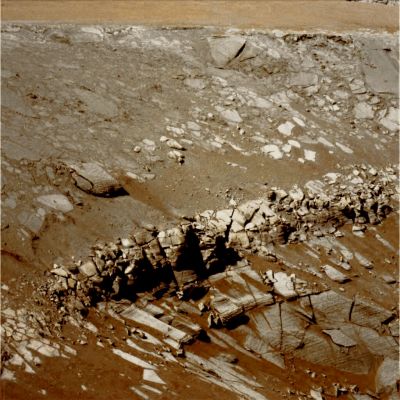 From inside Victoria - Sol 1060 (True Colors; credits: Dr G. Barca)
nessun commento
Parole chiave: Victoria Crater - Inner Rim