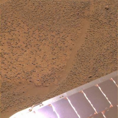 Monochrome Mars - Sol 114 (Multispectral Color Imagery; credits: Lyle.org)
nessun commento
Parole chiave: MER Opportunity - Solar Panels and soil