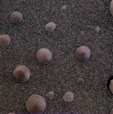 Living Spheres... - Sol 1148 (Slightly Darkened Natural Colors; credits for the additional process. and color.: Elisabetta Bonora and Marco Faccin - Lunexit Team)
nessun commento
Parole chiave: Microscopic Imager - Surface - Berries