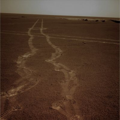 Uncertain and Wavery Rover Tracks - Sol 1163 (Natural Colors; credits for the additional process. and color.: Dr Paolo C. Fienga - Lunexit Team)
nessun commento
Parole chiave: Martian Surface - Rover Tracks