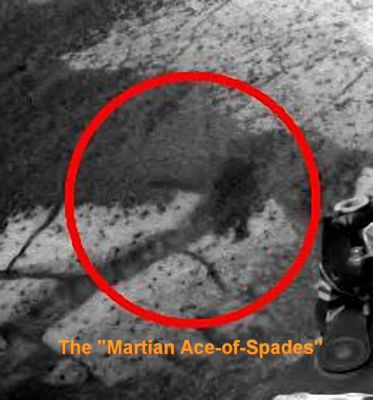 The "Martian Ace-of-Spades" (4) - extra-detail mgnf - Sol 1173
nessun commento
Parole chiave: Martian Surface - Very Unusual Surface Feature