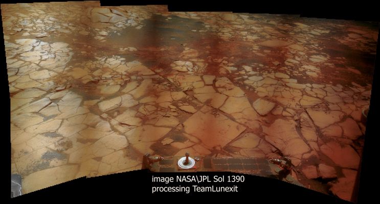 The Beautiful Martian Paving - Sol 1390 (an Image-Mosaic in Compositum Colors; credits for the additional process. and color.: Dr Marco Faccin - Lunexit Team)
nessun commento
Parole chiave: Martian Surface - Martian Paving