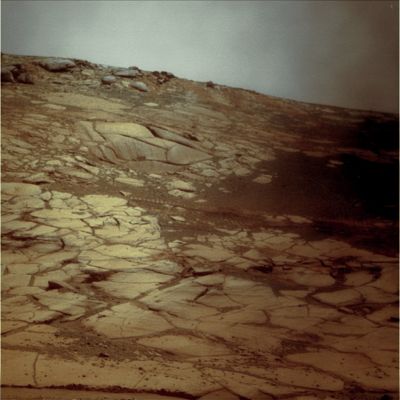 Victoria's Paving - Sol 1423 (natural Colors; credits: Dr G. Barca)
nessun commento
Parole chiave: Victoria Crater - Inner Paving