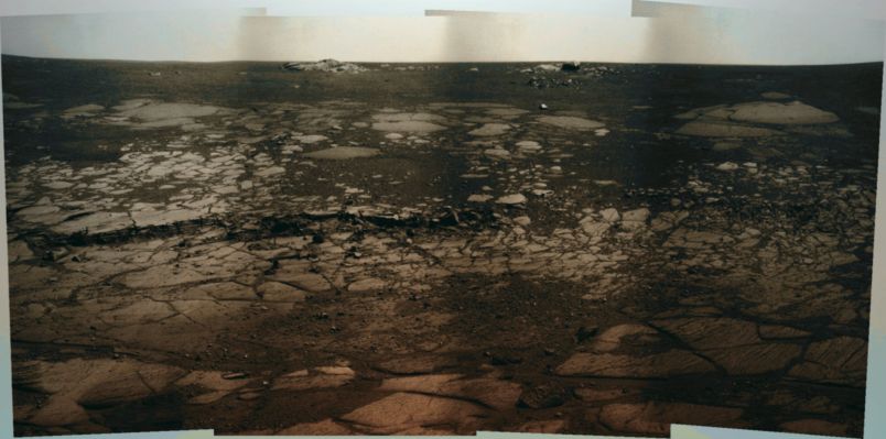 Victoria's Paving - Sol 1530 (Photomosaic + MULTISPECTRUM; credits: Dr G. Barca & Lunexit)
nessun commento
Parole chiave: Mars Panorama - Victoria Crater