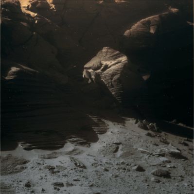 From the Inside of Victoria... - Sol 1566 (MULTISPECTRUM-2; credits: Lunexit)
nessun commento
Parole chiave: Victoria Crater - The Inner Rim