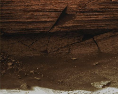 The Inner Rim of Victoria - Sol 1576 (MULTISPECTRUM; credits: Lunexit)
nessun commento
Parole chiave: Victoria Crater - The Inner Rim