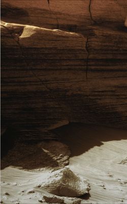 The Inner Rim of Victoria - Sol 1577 (MULTISPECTRUM; credits: Lunexit)
nessun commento
Parole chiave: Victoria Crater - The Inner Rim