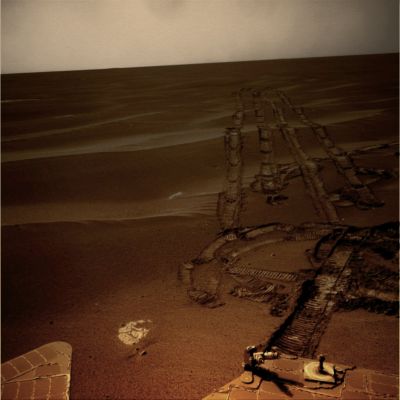 Looking back... - Sol 1825 (Natural - but enhanced - Colors; credits: Lunar Explorer Italia)
nessun commento
Parole chiave: Martian Horizon - Meridiani Planum
