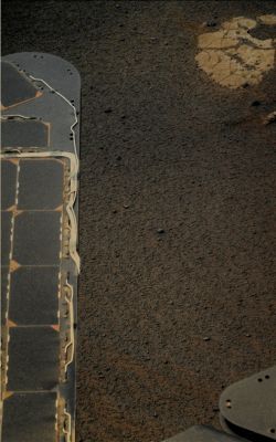 Blueberries and orangish Paving - Sol 1839 (possible True Colors; credits: Dr G. Barca & Lunar Explorer Italia)
nessun commento
Parole chiave: Martian Surface - Martian Paving and Berries