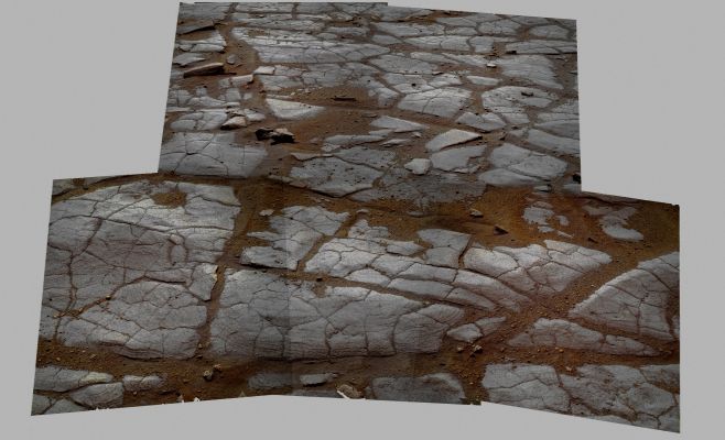 The Beautiful Martian Paving - Sol 2116 (Image Mosaic - Natural Colors; credits: Dr M. Faccin - Lunexit Team)
nessun commento
Parole chiave: Martian Surface - Martian Paving with small Rocks and Pebbles