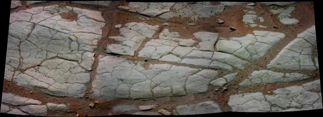 The Beautiful Martian Paving - Sol 2134 (Image Mosaic - Natural Colors; credits: Dr G. Barca - Lunexit Team)
nessn commento
Parole chiave: Martian Surface - Martian Paving with small Rocks and Pebbles