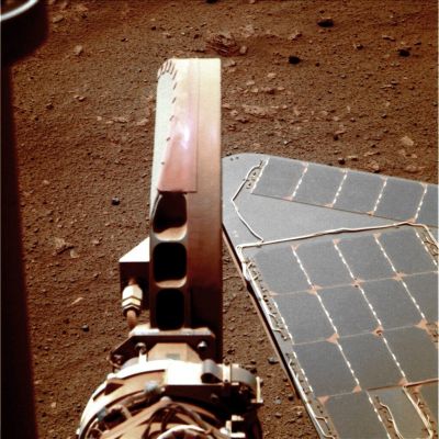 Solar Panel and Orange Soil - Sol 2139 (Natural Colors; credits: Dr M. Faccin - Lunexit Team)
nessun commento
Parole chiave: Spacecraft - MER Spirit - Solar Panel and Surface