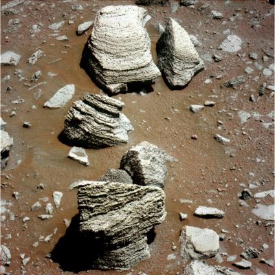 What are we (REALLY) looking at? - Sol 2142 (Natural Colors; credits: Dr G. Barca - Lunexit Team)
nessun commento
Parole chiave: Martian Surface - Rocks