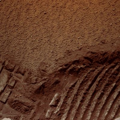 Rover Tracks - Sol 2282 (Absolute Natural Colors; credits for the additional process. and color.: Drr Gianluigi Barca & Paolo C. Fienga - Lunexit Team)
nessun commento
Parole chiave: Martian Surface - Rover Tracks and Berries