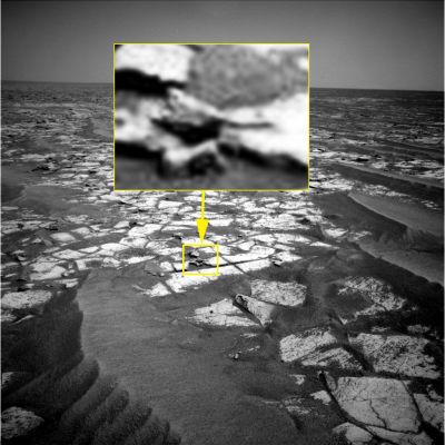 Funny Face is back! - Sol 2375 (CTX Frame; credits for the research and the additional process.: Ivana Tognoloni - Lunexit Team)
nessun commento
Parole chiave: Martian Surface - Controversial Surface Feature - "Funny Face"