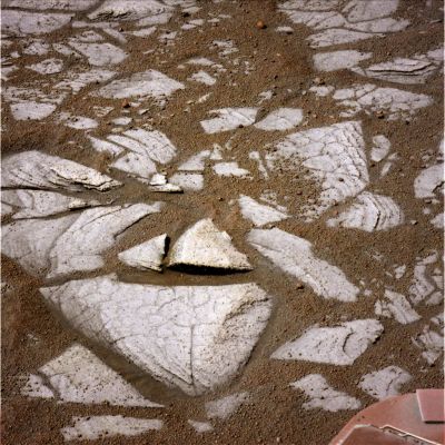 The always beautiful Martian Paving - Sol 2382 (Natural Colors; credits for the additional process. and color.: Dr Gianluigi Barca - Lunexit Team)
nessun commento
Parole chiave: Martian Surface - Martian Paving
