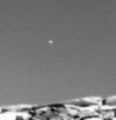 Star-like Object over Endurance - Sol 262 (edm; credits: Dr G. Barca)
nessun commento
Parole chiave: Martian Sky - Controversial Frame