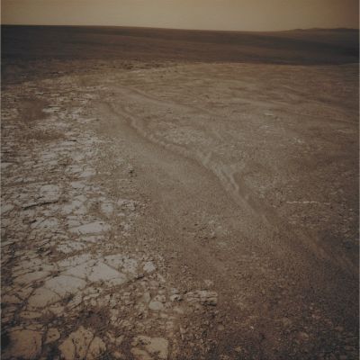 Homestake and Surroundings - Sol 2761 (Natural Colors; credits for the additional process. and color.: Dr Paolo C. Fienga - Lunar Explorer Italia)
Caption NASA:"The NavCam on NASA's MER Opportunity recorded this view of the Western Edge of "Cape York" during the 2761st Sol of the Rover's work on Mars (such as Oct., 30th, 2011). Cape York is a segment of the Rim of Endeavour Crater. A bright Mineral Vein, informally named "Homestake", is visible on the right side of the image. The Vein is about as wide as a thumb and about 18" (such as 45 cm) long".


Parole chiave: Martian Horizon - Meridiani Planum - Proximities of Endeavour Crater's Rim