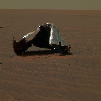 Oppy's Heat-Shield - Sol 328 (Natural Colors; credits: Dr Marco Faccin - Lunexit Team)
nessun commento
Parole chiave: Spacecrafts - Opportunity - Heat Shield