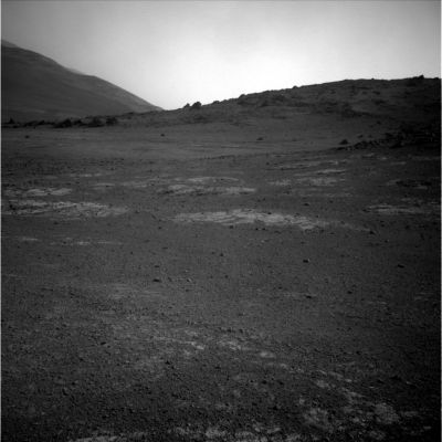 Outcrops and Ouposts... - Sol 4610
nessun commento
Parole chiave: Martian Panorama