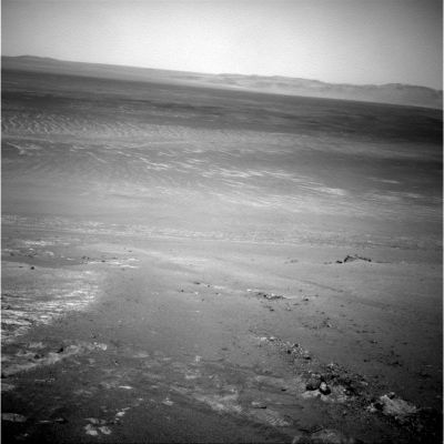 Flat Plain, Dunes and a distant Horizon - Sol 5074
nessun commento
Parole chiave: Mars Panorama