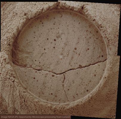 The "Human TradeMark" - Sol 633 (an Image-Mosaic in Natural Colors by Dr Marco Faccin - Lunexit Team)
nessun commento
Parole chiave: Microscopic Imager - RAT Mark