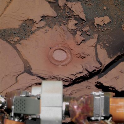 The "Mark" - Sol 691 (possible True Colors; credits: Dr G. Barca)
Un nuovo color-processing che sfocia in un autentico Capolavoro, realizzato dal Dr Gianluigi Barca.
Parole chiave: Martian Surface - The "Mark"