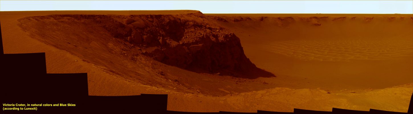 Victoria Crater (1) - Sol 970 (natural colors and blue skies)
Alla NASA, evidentemente, i Cieli Blu non dispiacciono ma, nel momento in cui i nostri Amici di Pasadena si cimentano con i Blue Skies, allora anche il resto del panorama - di solito - diventa scarsamente verosimile.
In questa nostra rielaborazione del frame NASA in falsi colori PIA09103, abbiamo cercato di mantenere il cielo di Marte "leggermente" blu e luminoso (come dovrebbe essere nelle prossimità dell'orizzonte) e, nel contempo, abbiamo anche tentato di riportare i colori del suolo a quelle che, sempre a nostro parere, sono le loro corrette colorazioni e sfumature.

Ed eccoVi il risultato...

Parole chiave: Victoria Crater