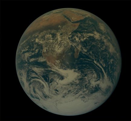 AS 17-148-22727 - Mother Earth (Absolute Natural Colors; additional process.: Dr Paolo C. Fienga - Lunexit Team)
nessun commento
Parole chiave: The Earth from Space