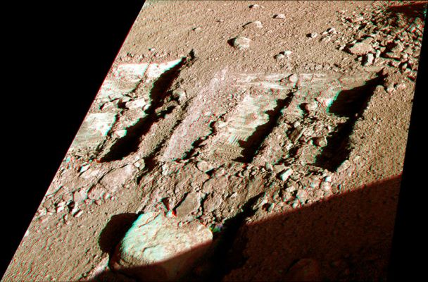 Frozen Trenches - Sol 133 (Victoria's Capes - Sol 1671 (Hi-Def3-D - Natural Colors; credits and Copyright: Dr M. Faccin and Lunar Explorer Italia)
Incommentabile.
Parole chiave: Martian Surface - The "Trenches" in 3D