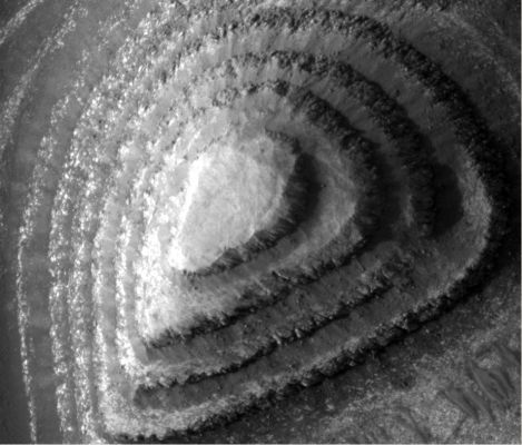 Unbelievable Surface Features... (credits: Dr G. Barca)
nessun commento
Parole chiave: Mars from orbit - Arabia Terra Region