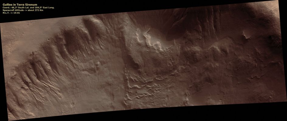 Gullies in Terra Sirenum (Natural Colors; credits for the additional process. and color.: Dr Paolo C. Fienga - Lunexit Team)
nessun commento
Parole chiave: Mars from orbit - Gullies - Terra Sirenum