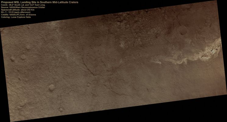Proposed MSL Landing Site in an Unnamed Southern Crater (Natural Colors; credits for the additional process. and color.: Dr Paolo C. Fienga - Lunexit Team) 
nessun commento
Parole chiave: Mars from orbit - Craters - Unnamed Crater - Proposed MSL LS