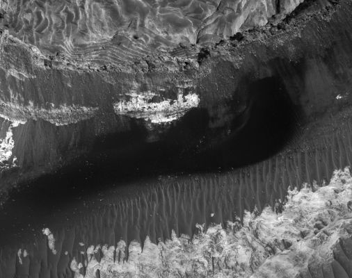 Very strange "Dark Spot" in Aureum Chaos (Original JP2 b/w; credits for the addituional process.: Dr Gianluigi Barca - Lunexit Team)
nessun commento
Parole chiave: Mars from orbit - Aureum Chaos Region - Controversial